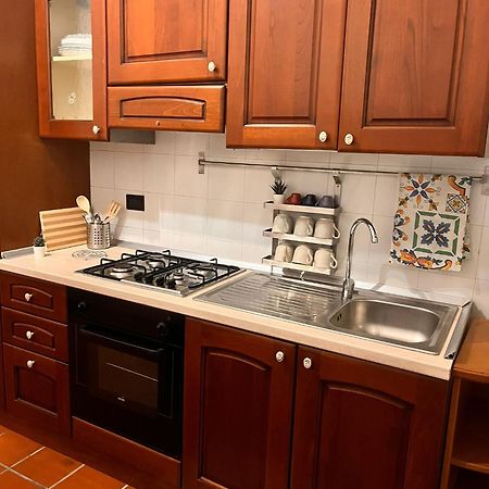 Monia Coliseum Apartment โรม ภายนอก รูปภาพ